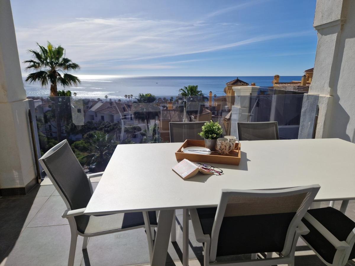 Luxury 2 Bedrooms Apt With Seaview Blue Suite 4104 Manilva Exterior photo