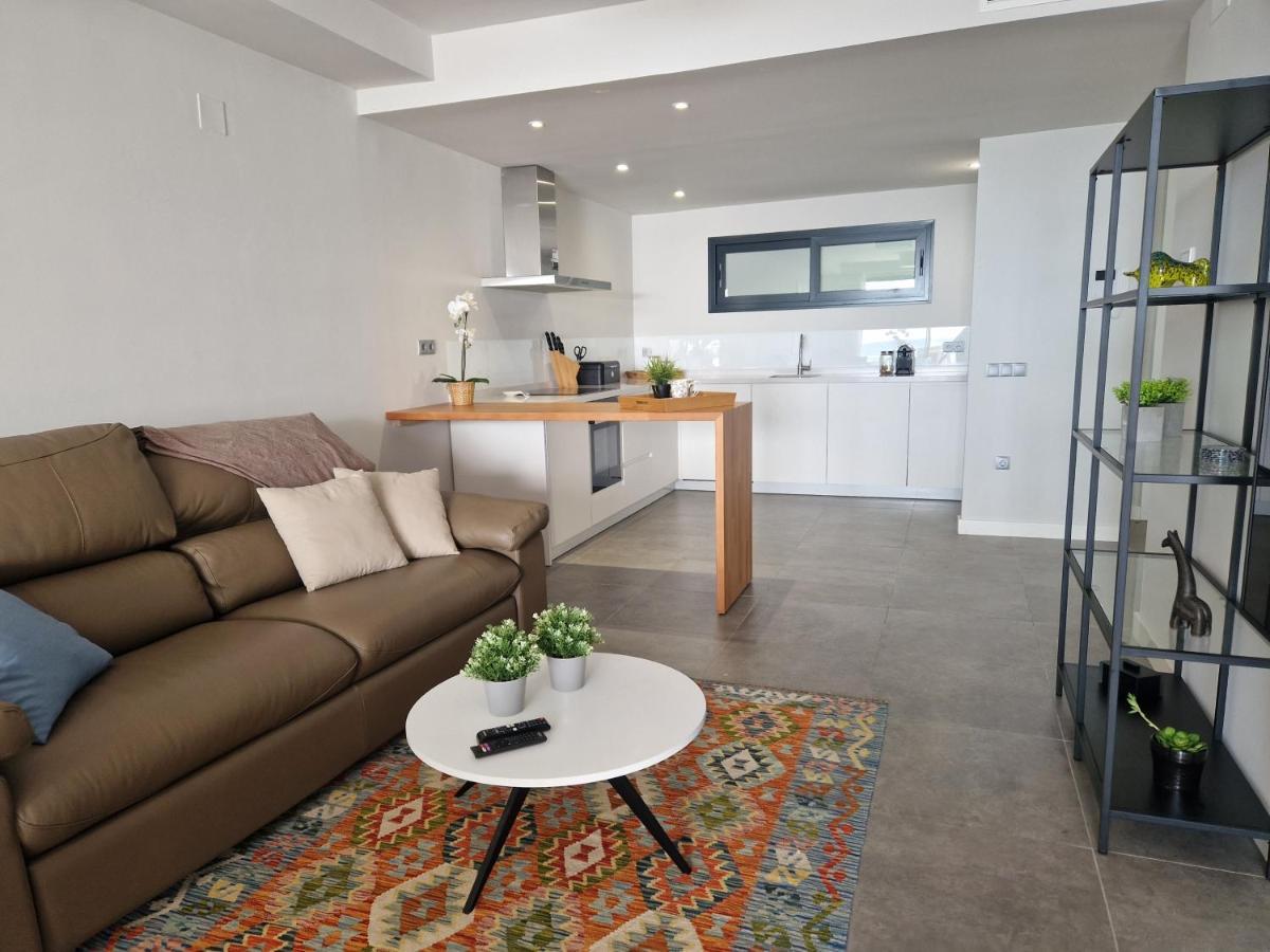 Luxury 2 Bedrooms Apt With Seaview Blue Suite 4104 Manilva Exterior photo